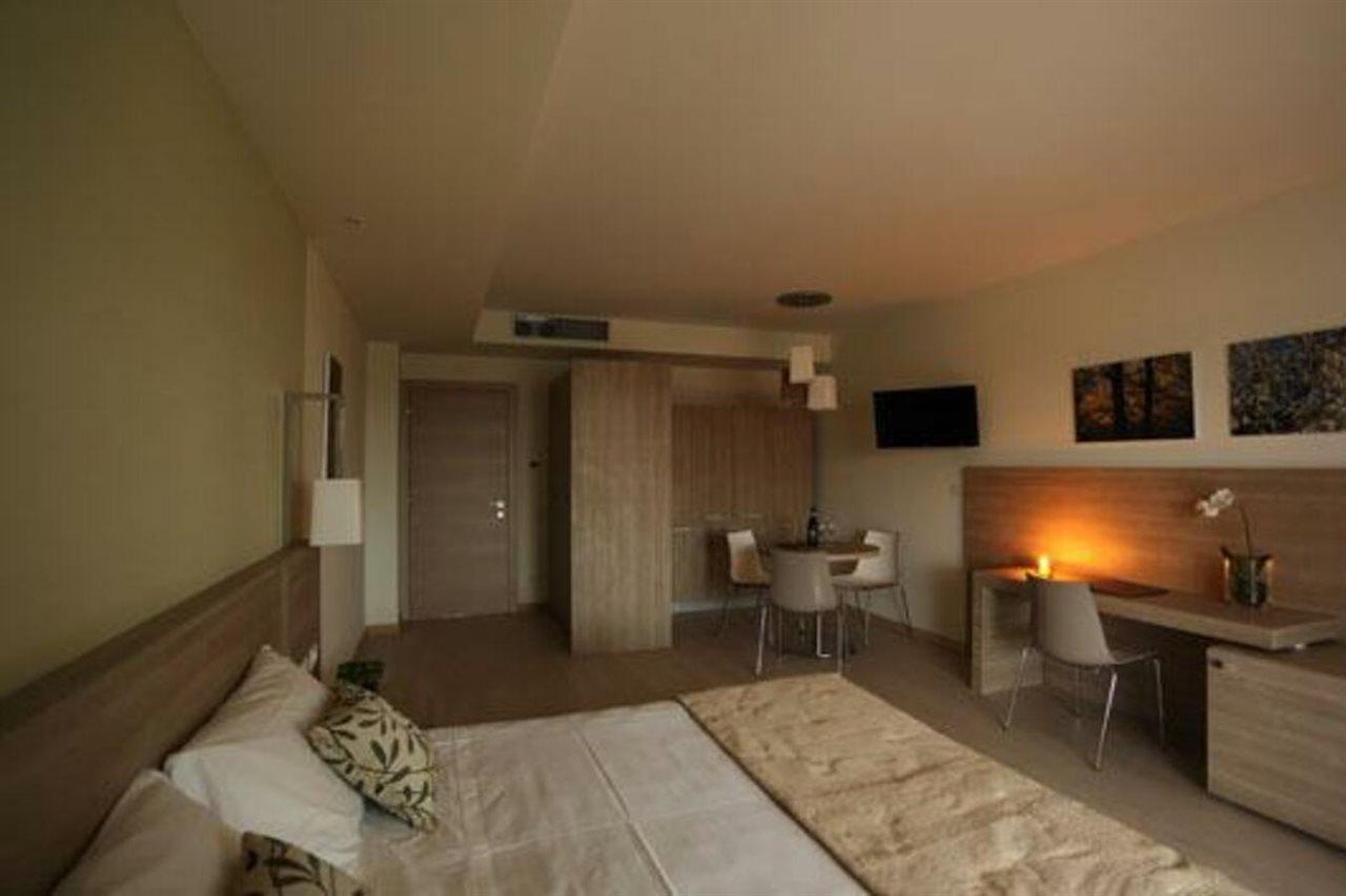Turin Airport Hotel & Residence San Francesco al Campo Eksteriør billede