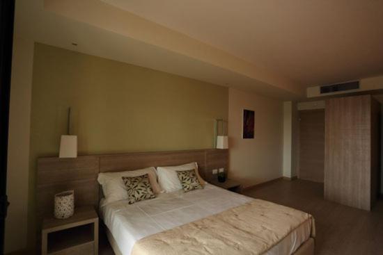 Turin Airport Hotel & Residence San Francesco al Campo Eksteriør billede